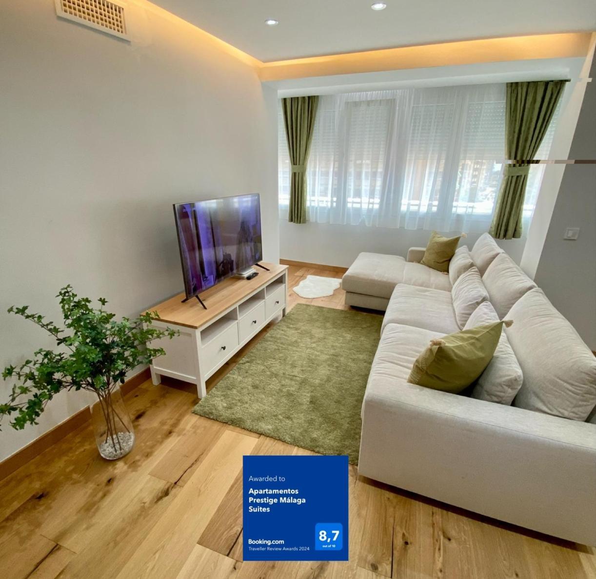 Apartamentos Prestige Malaga Suites Εξωτερικό φωτογραφία